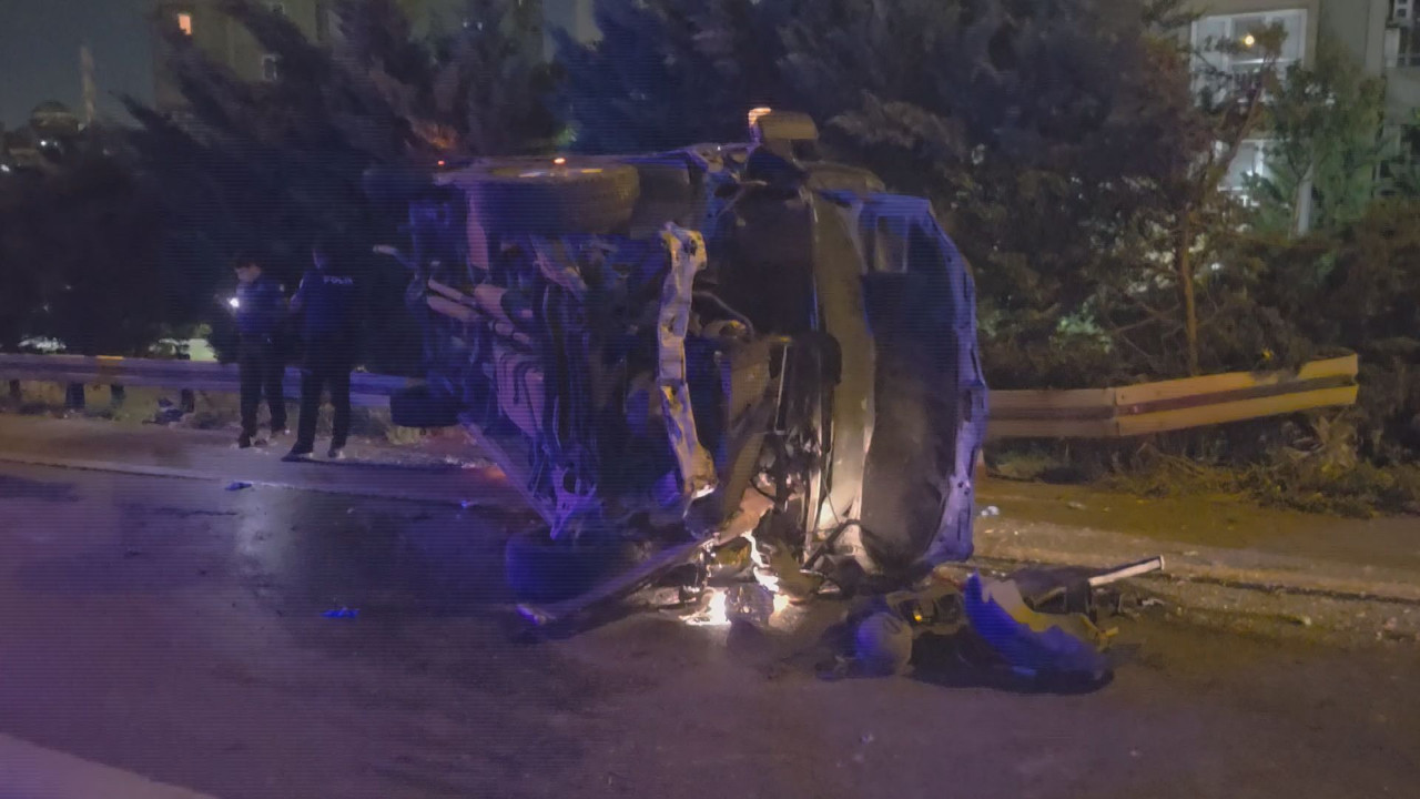 Esenler’de 3 aracın karıştığı zincirleme kaza: 1 ölü 5 yaralı