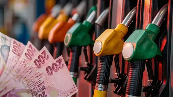 Motorine indirim geldi: Akaryakıtta tabelalar değişti! İşte güncel fiyatlar…